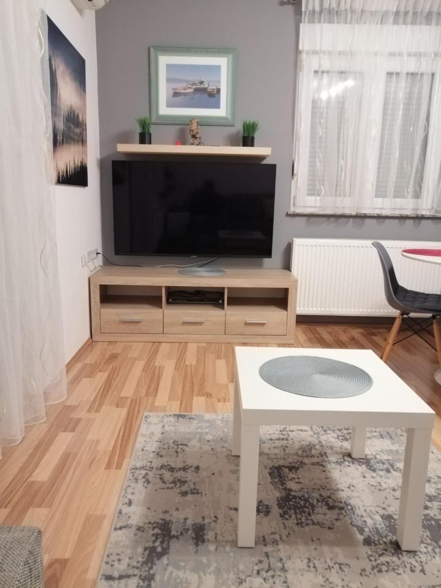 Appartement Apartman Trio Maksimir à Zagreb Extérieur photo